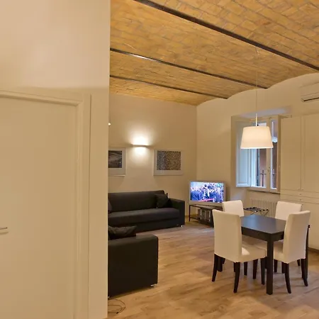 Apartment Domus Poliziano *